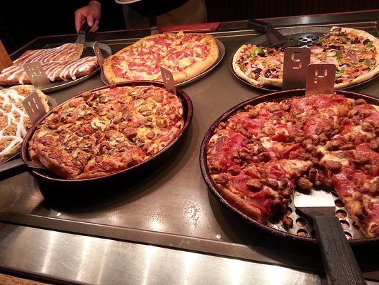 Does Pizza Hut Have a Buffet: Feasting Extravaganza Await?