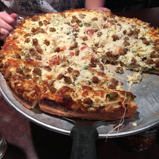 San Remo Pizza: Italian Excellence in Every Slice